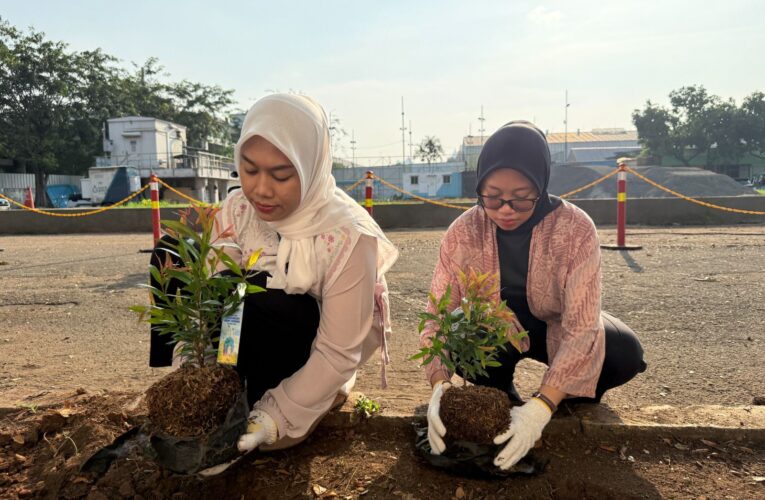 Satu Pegawai Satu Pohon, PLN UID Jakarta Raya Perkuat Budaya Peduli Lingkungan