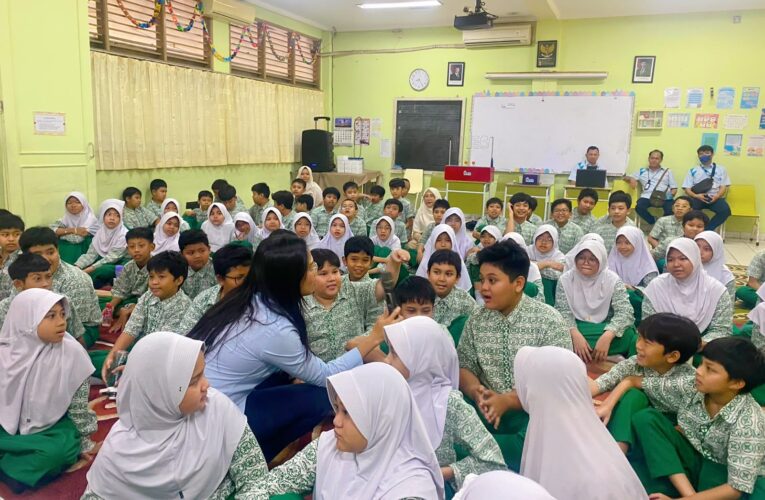 PLN Tanamkan Budaya Hemat Energi Sejak Dini, Siswa SDIT Al Muhajirin Diajak Jadi Generasi Peduli Listrik