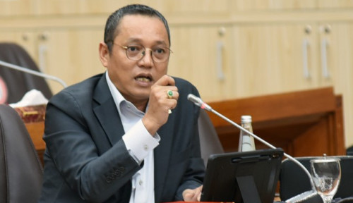 Kalau Cuma Nurut Pemerintah, Bedanya dengan Orde Baru Apa?