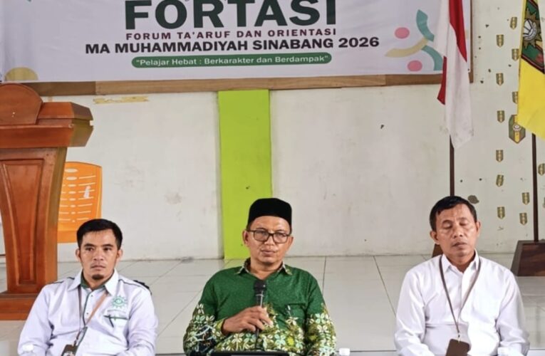 Semarak FORTASI 2026, MA Muhammadiyah Sinabang Sambut Siswa Baru Lewat Pawai Meriah