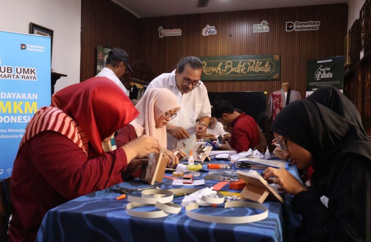 PLN UID Jakarta Raya Perkuat Ekosistem UMKM Kreatif, Lahirkan Pembatik Muda Siap Bersaing di Pasar