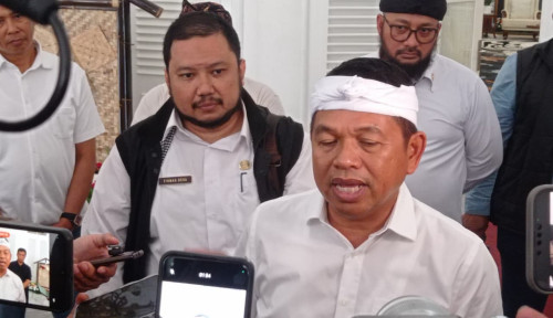 Usai Lagu Viral, Dedi Mulyadi Beri Sanksi Om Zein Renovasi 10 Rumah Janda