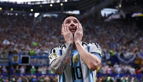 Messi Cs Balik Badan Saat Spanyol Juara, Argentina Dicap Tak Sportif
