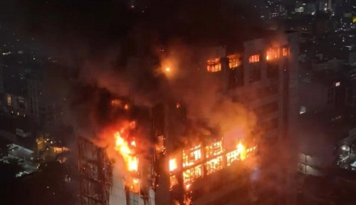 Kebakaran Gedung Bapenda DKI Diduga Berasal dari Lantai 11 yang Sedang Direnovasi