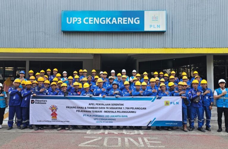PLN Nyalakan Serentak Listrik untuk 1.700 Pelanggan